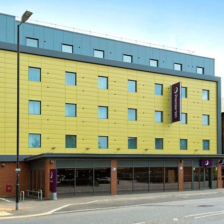 Premier Inn Newbury Town Centre Newbury (Berkshire) Exterior foto